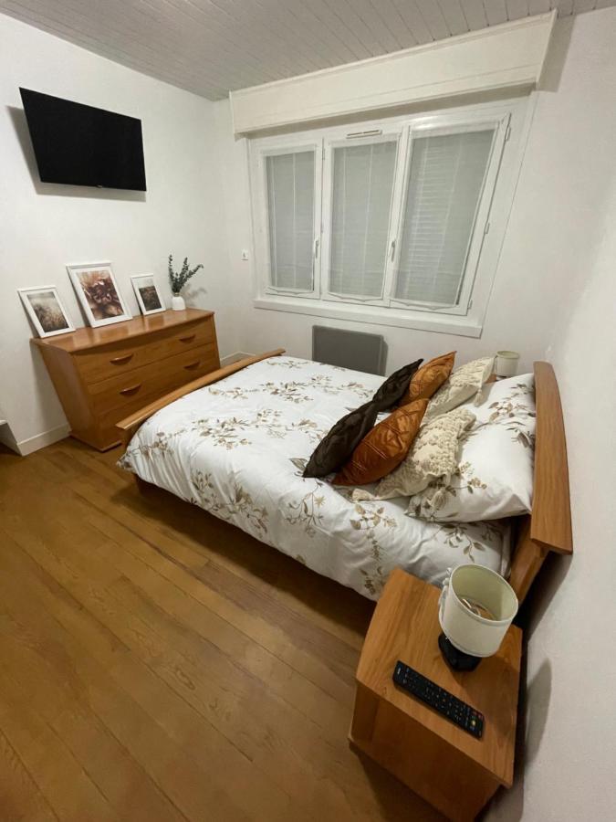 Charmant Logement Avec Garage A 勒波泰勒 外观 照片